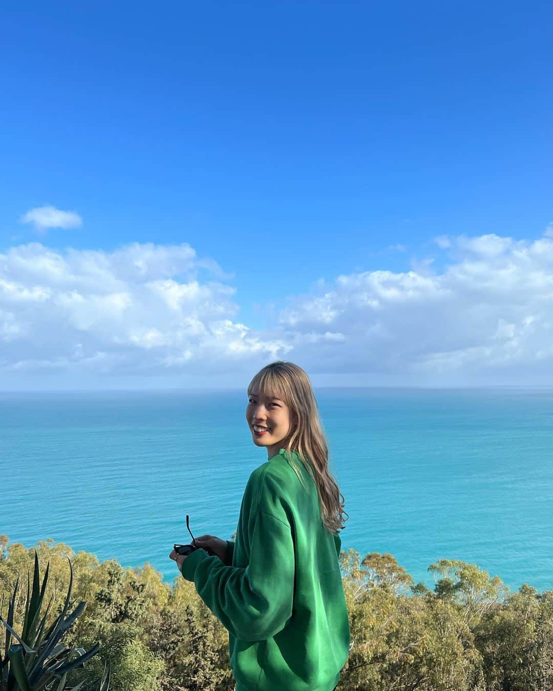 江村美咲さんのインスタグラム写真 - (江村美咲Instagram)「Fourth time in Tunisia, first time sightseeing🇹🇳 What a beautiful city ...🤍💙」1月19日 18時53分 - emura_misaki