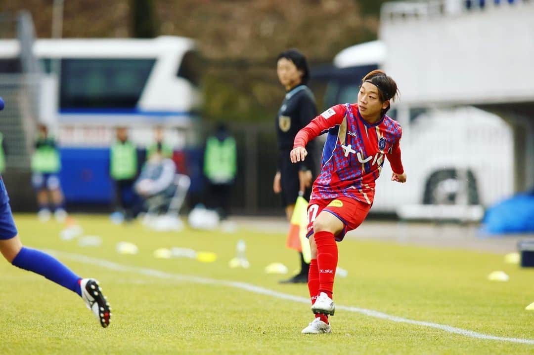 小林海青のインスタグラム：「⚽️  皇后杯、応援ありがとうございました。 また後半戦に向けて💪💪  #ノジマステラ神奈川相模原  #WEリーグ」