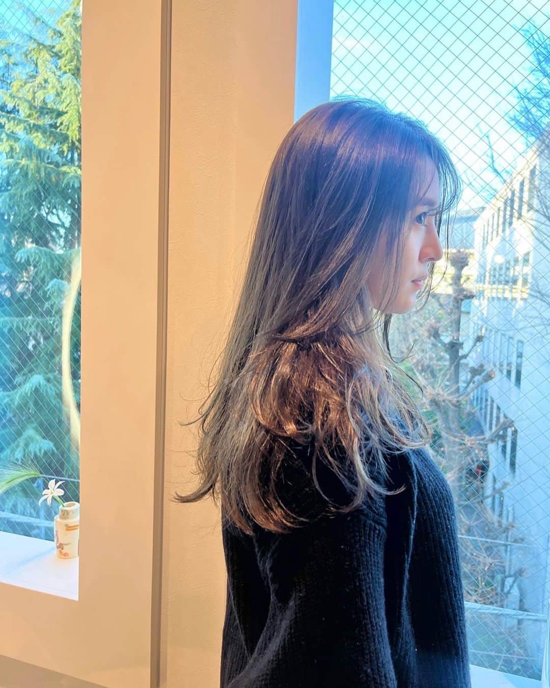 高嶋菜七さんのインスタグラム写真 - (高嶋菜七Instagram)「まなさんが独立された新しい美容院liliysに行ってきました！  個室サロンで可愛い内装で素敵でした🫶🏼  いつもありがとうございます🫶🏼」1月19日 17時49分 - nana_takashima_tpd