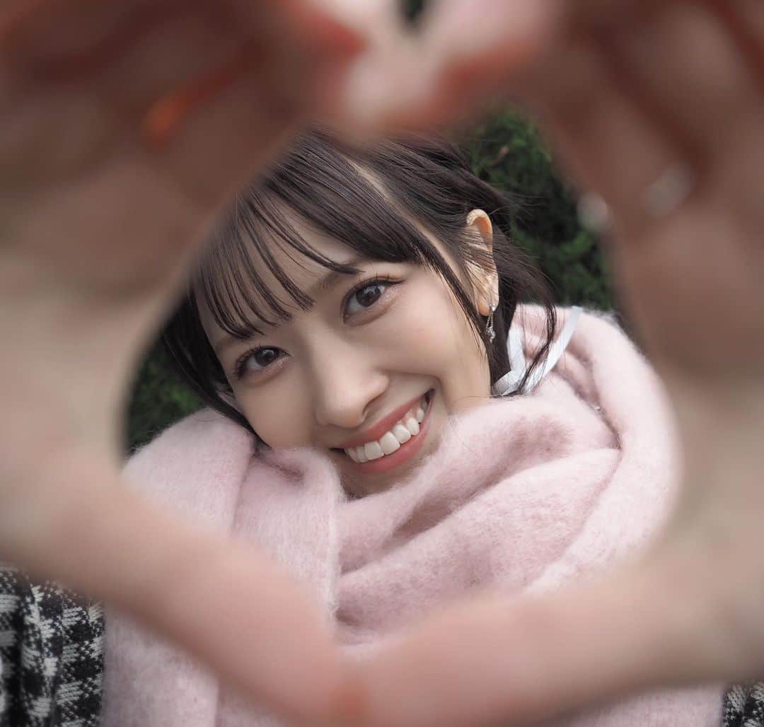庄司なぎささんのインスタグラム写真 - (庄司なぎさInstagram)「🫶 #ハート #マフラー #🫶🏻」1月19日 21時24分 - nagyuuu_official