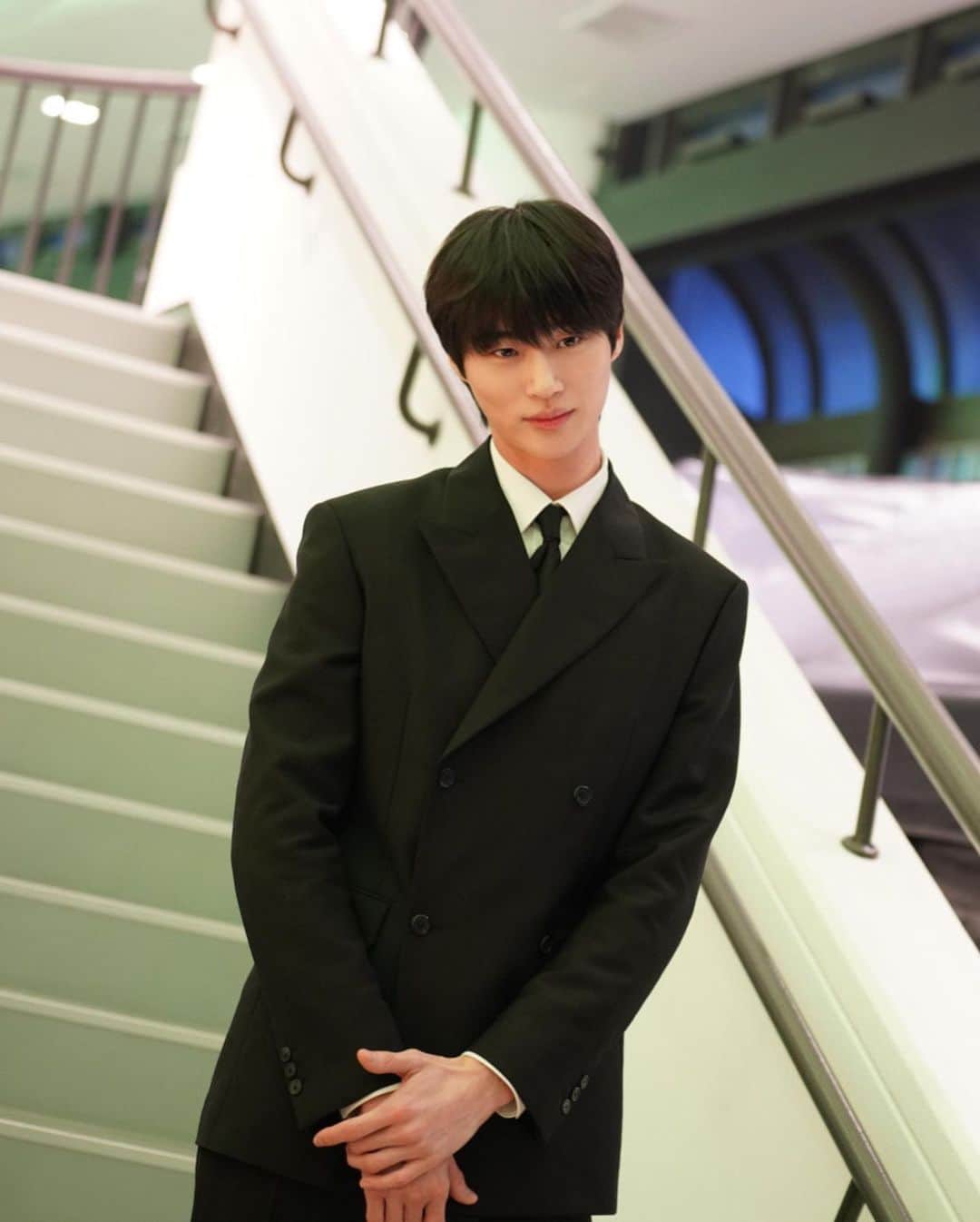 ビョン・ウソクさんのインスタグラム写真 - (ビョン・ウソクInstagram)「☺️」1月19日 21時27分 - byeonwooseok