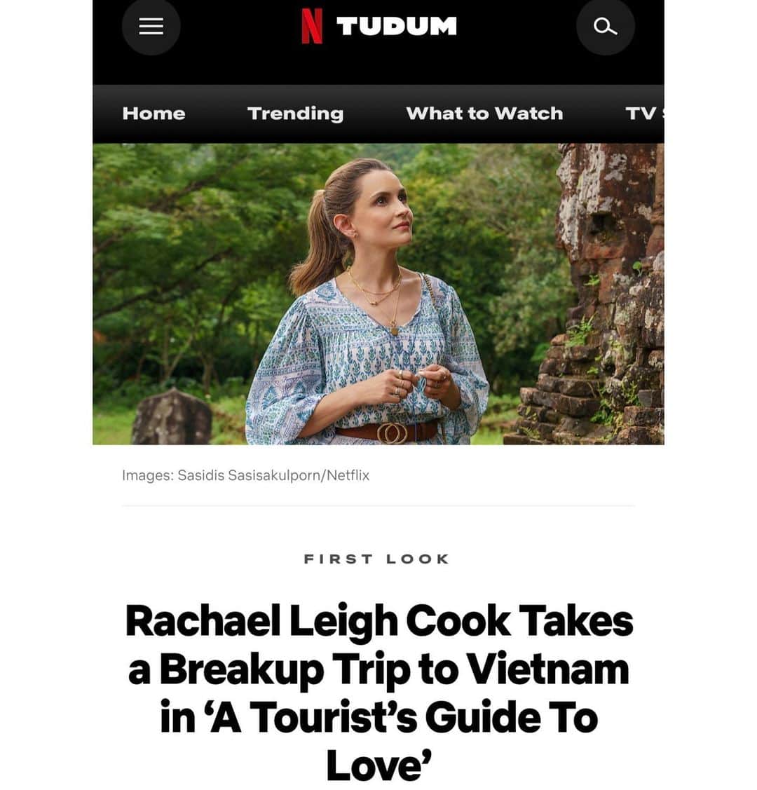 レイチェル・リー・クックのインスタグラム：「Excited to share more images from the film! #ATouristsGuidetoLove April 27th only on @netflix @netflixfilm #Tudum  link in bio to this article! ❤️」