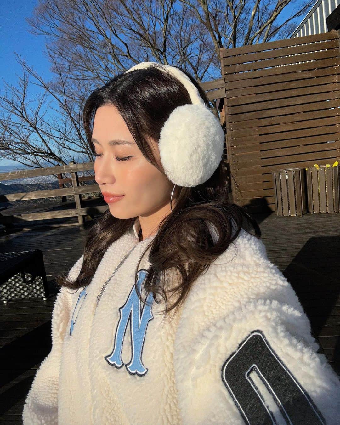 MIYUのインスタグラム：「🧖🏼‍♀️🤍」
