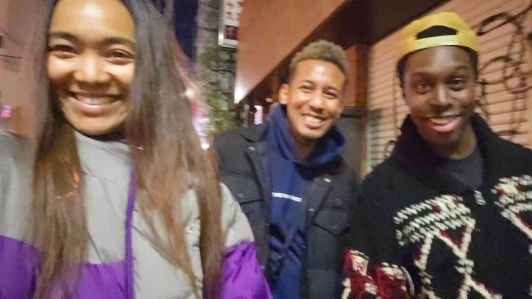 アイク・B・ヌワラのインスタグラム：「仲間と飲み🍺」