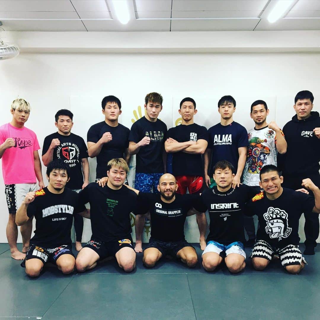 石渡伸太郎のインスタグラム：「＃cave #アーチュレッタ」