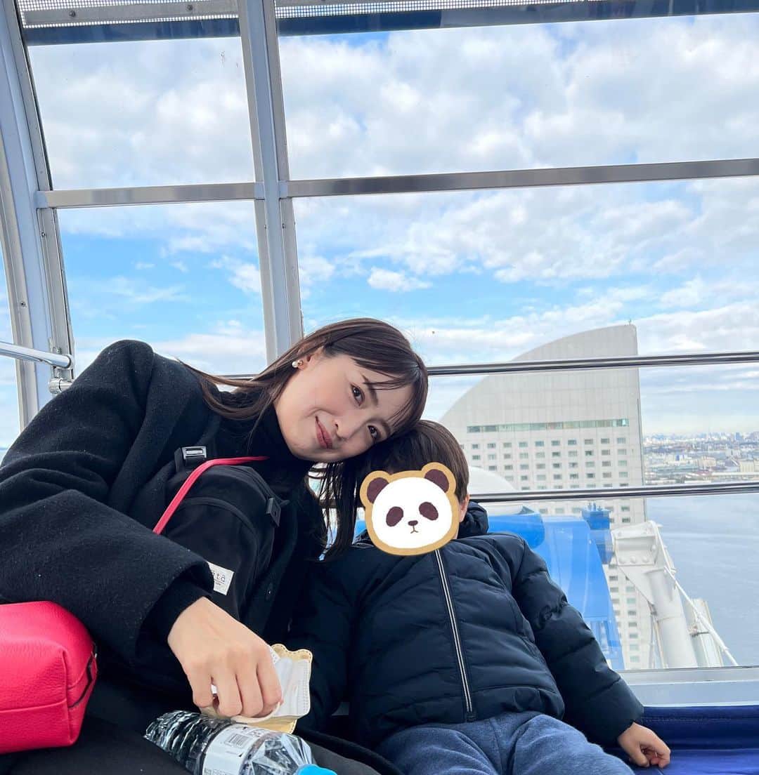 花岡維生のインスタグラム：「横浜は子連れでお散歩がてらいろいろ行けるのがすごくよかった🥹🫶 #横浜 #子連れ旅行 #アンパンマンミュージアム #赤レンガ倉庫」