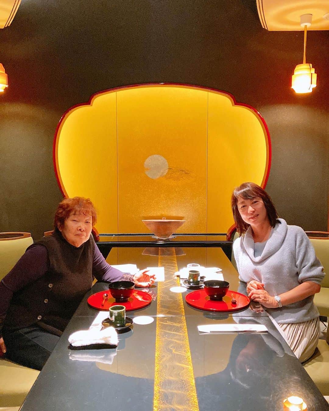 栗田よう子さんのインスタグラム写真 - (栗田よう子Instagram)「ランチに行って来た。 部屋凄くない〜？ 雰囲気良いし広い。 お料理も美味しかった。 量が多くて残してしまった。 料理長ごめんなさい🙏 #加賀屋銀座店」1月20日 19時31分 - yoko1960327