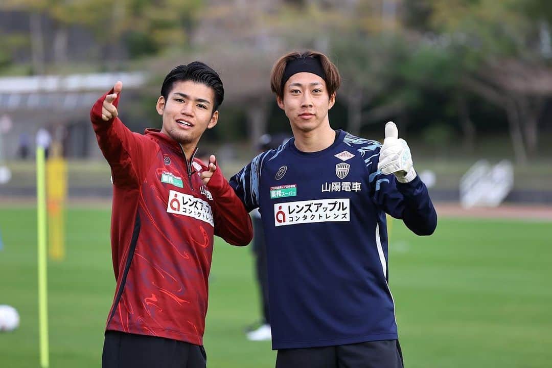 のインスタグラム：「もう気づいたら9年目。 共に成り上がろう。  #通称つぼ #このチームで雄一 #俺だけゆうや呼び #さあ頑張りましょう」