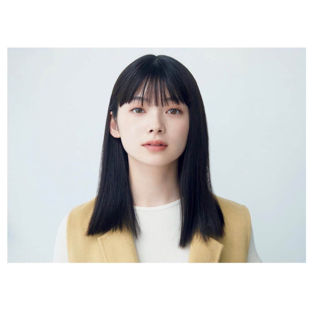 南琴奈のインスタグラム：「⁡ @maquia.magazine 3月号💛 本日発売です。是非！」