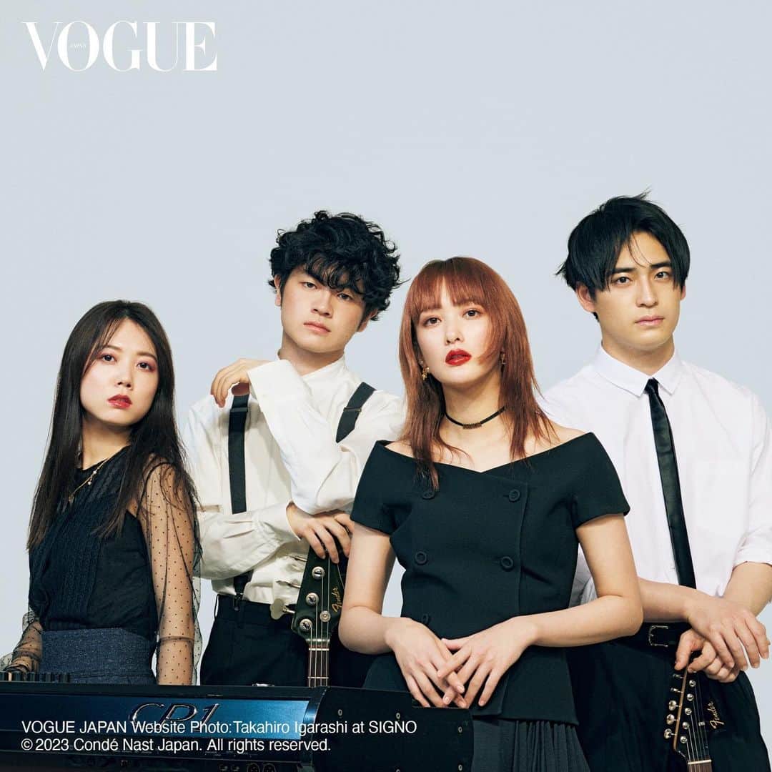 Peppe（緑黄色社会）のインスタグラム：「新しいリップマキシマイザー💄虜です❤︎  『VOGUE JAPAN』3月号（2月1日発売） @diorbeauty @dior Thank you, @voguejapan」