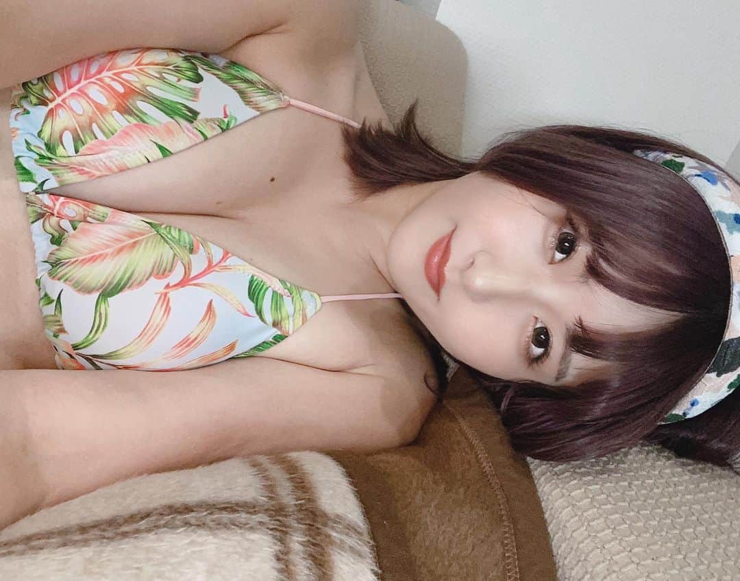 ソラ豆琴美のインスタグラム：「ゴローン… 撮影会久々にやろうかなって… 来てくれる？   #撮影会モデル  #japanesegirl」