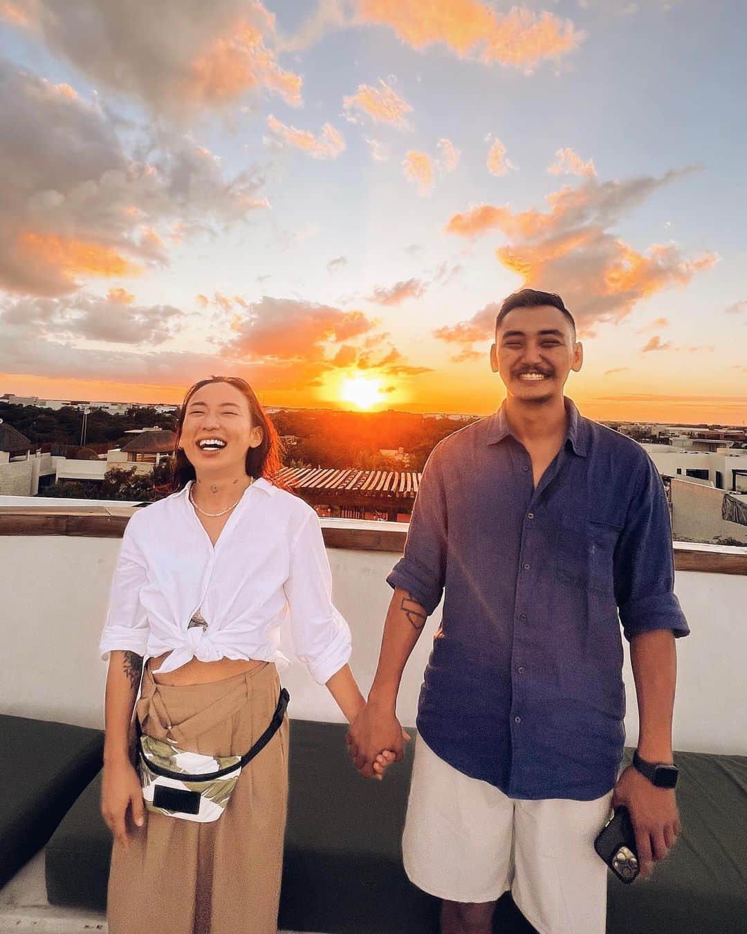 立花亜野芽のインスタグラム：「We are coming back 🤝🌐 In @casabaseresorts   1年前にこの屋上で 彼に逆プロポーズをして 結ばれました🫶🤍  ここの屋上は、ついつい プロポーズしたくなるような 完璧なスポット💎  大切な人と過ごすなら Casa base resorts 🌹  #casabaseresorts  #Tulum #Mexico」