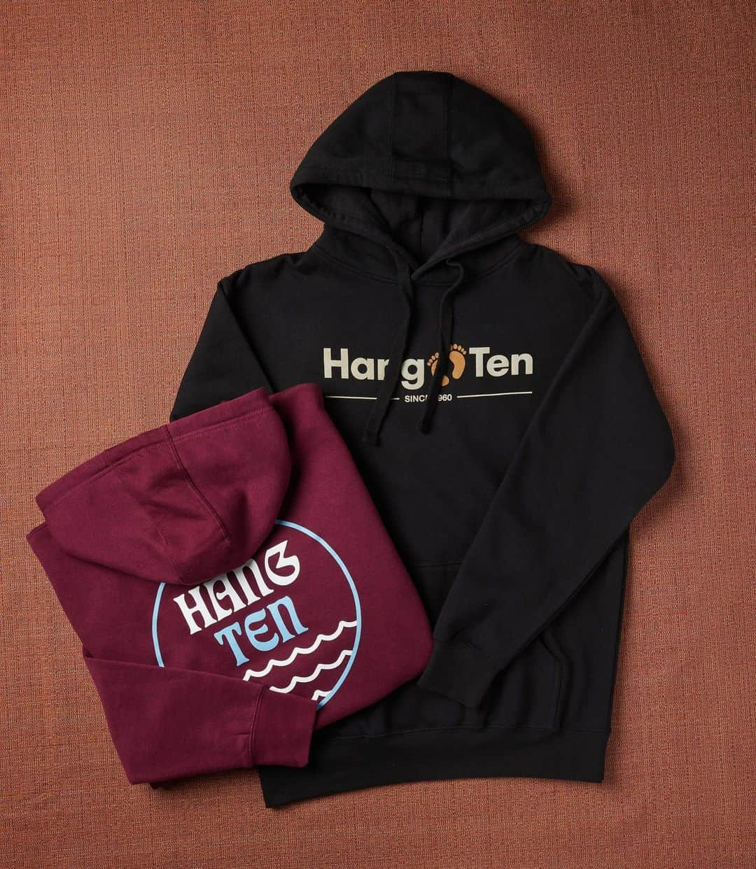 ハンテンさんのインスタグラム写真 - (ハンテンInstagram)「New Hang Ten hoodies are in stock! Stay warm and beat the chill in our classic high-quality printed pullovers.  Tap the link in bio to shop.  #HangTen #FollowTheFeet」1月21日 2時20分 - hangtenusa