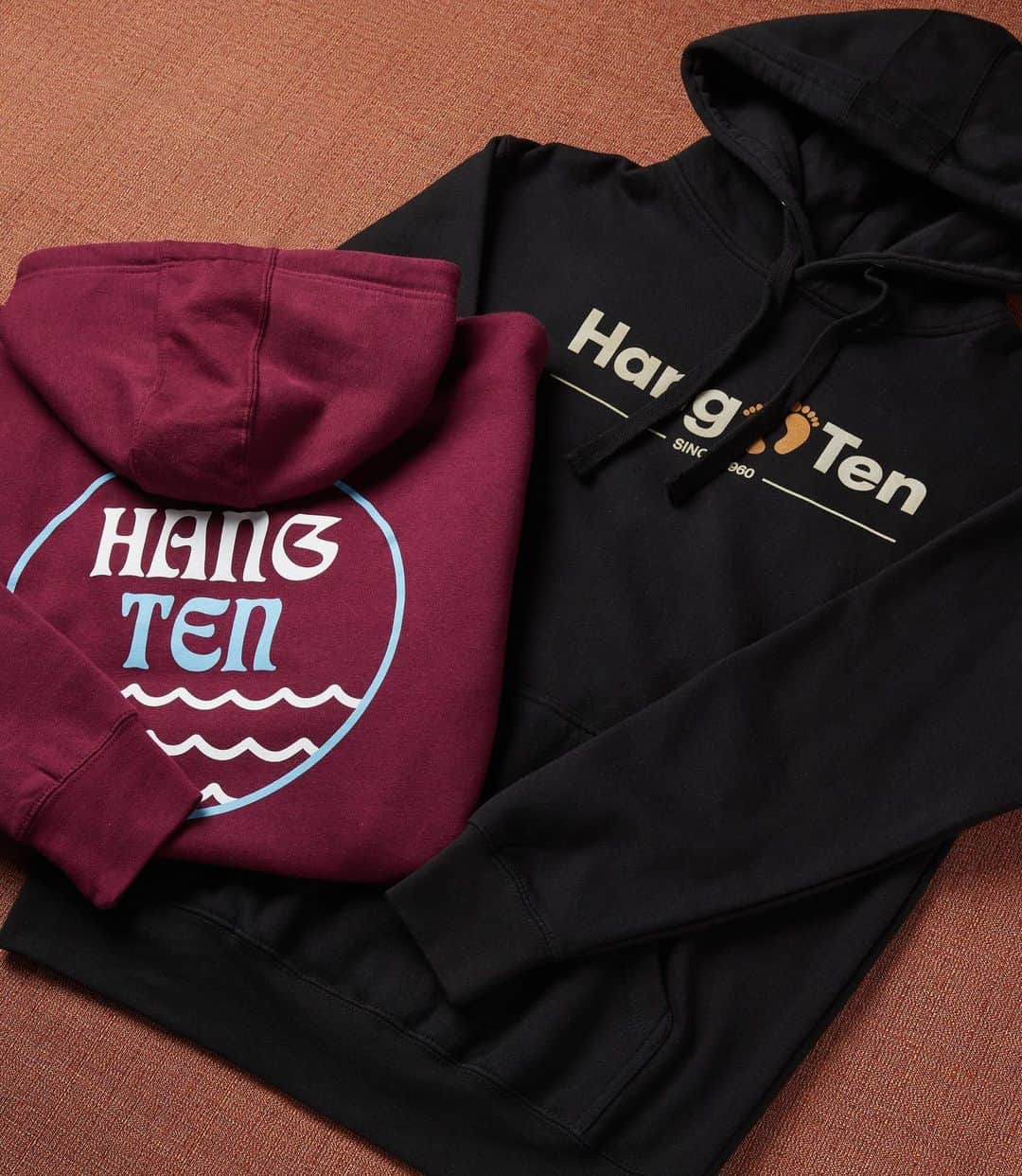 ハンテンのインスタグラム：「New Hang Ten hoodies are in stock! Stay warm and beat the chill in our classic high-quality printed pullovers.  Tap the link in bio to shop.  #HangTen #FollowTheFeet」