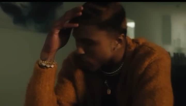 August Alsinaのインスタグラム：「Cus in the end, I always got ME “MYSELF” and 👁🚨: New 🔥 🎵 & Video available on all platforms now! (Tap the link in bio)」