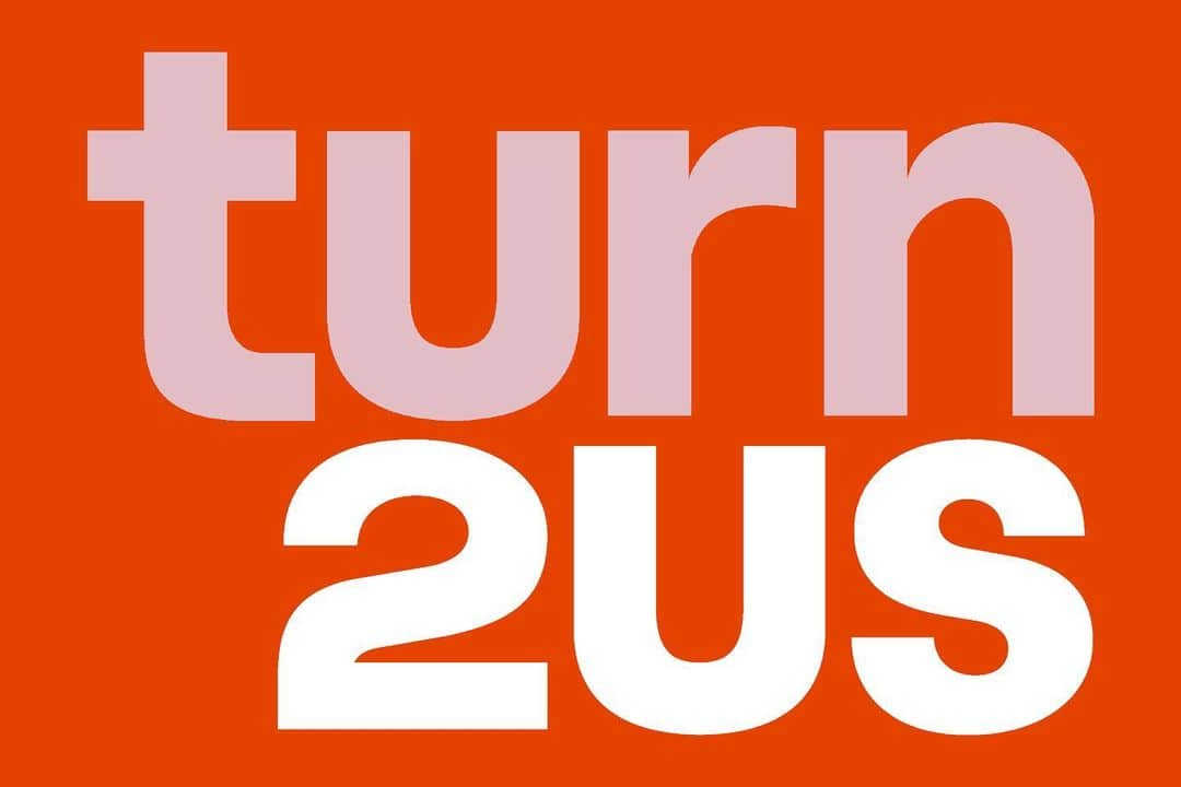 ウィル・ポールターさんのインスタグラム写真 - (ウィル・ポールターInstagram)「Thank you to @bigissueuk for making the team at @turn2us_org one of the 100 ‘Big Issue Changemakers’ of 2023!  Turn2Us is a national charity that helps people in financial hardship gain access to welfare benefits, charitable grants and support services.   They recognise that lots of people have to work a great deal harder against a harder set of circumstances. More and more people are being forced in to poverty in the UK. 14.4 Million adults and 3.6 Million children. They are here to make a change.   If you require support with the cost of living, find out what help may be available to you via @turn2us_org or by following the link directly below   https://www.turn2us.org.uk/Get-Support」1月21日 5時41分 - willpoulter