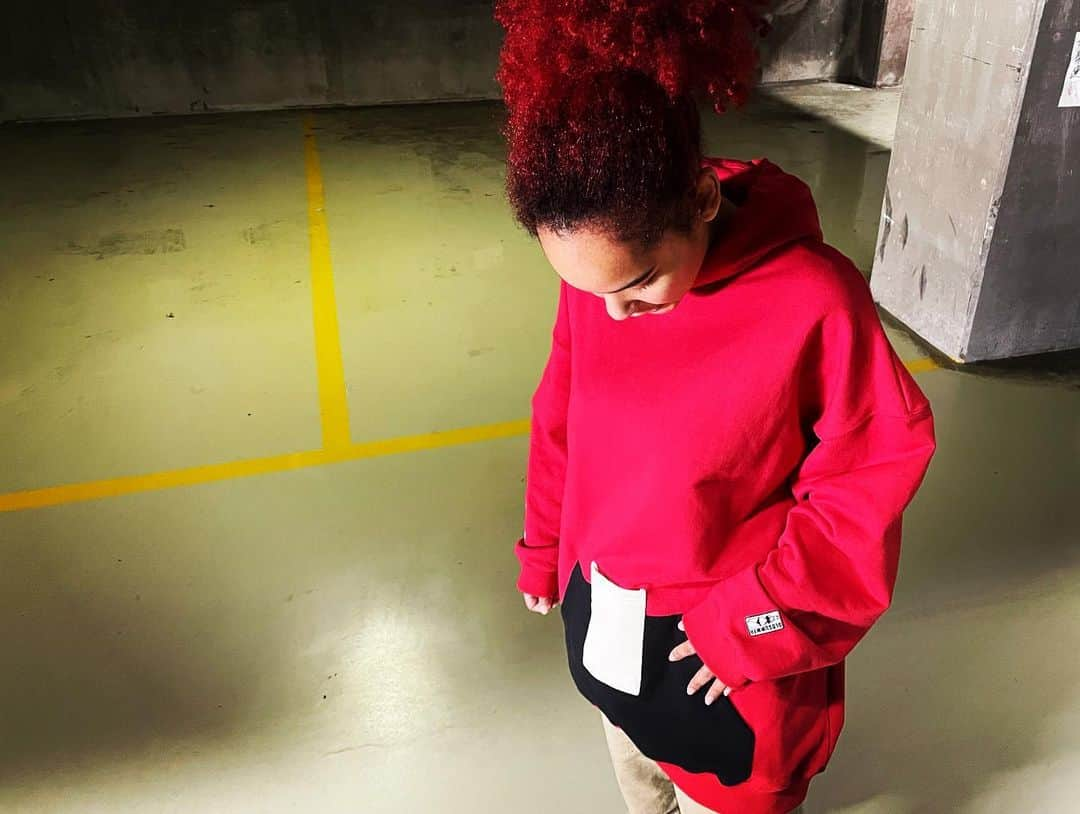 宮本エリアナさんのインスタグラム写真 - (宮本エリアナInstagram)「RED.  @oldsummer.tokyo  #redhair#love#casual#Tokyo#Japan」1月21日 17時24分 - arianamiyamoto