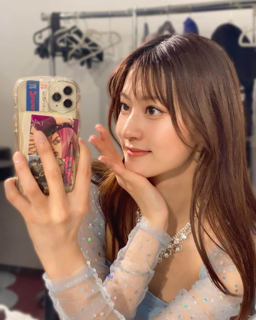 のインスタグラム：「🪐🪐  衣装が可愛い❤️‍🔥 ストーリーで評判が良かった写真！投稿！ コメントもいいねもよろしくなぁ🤝  #selfie #me  #ナチュラルメイク  #photography」