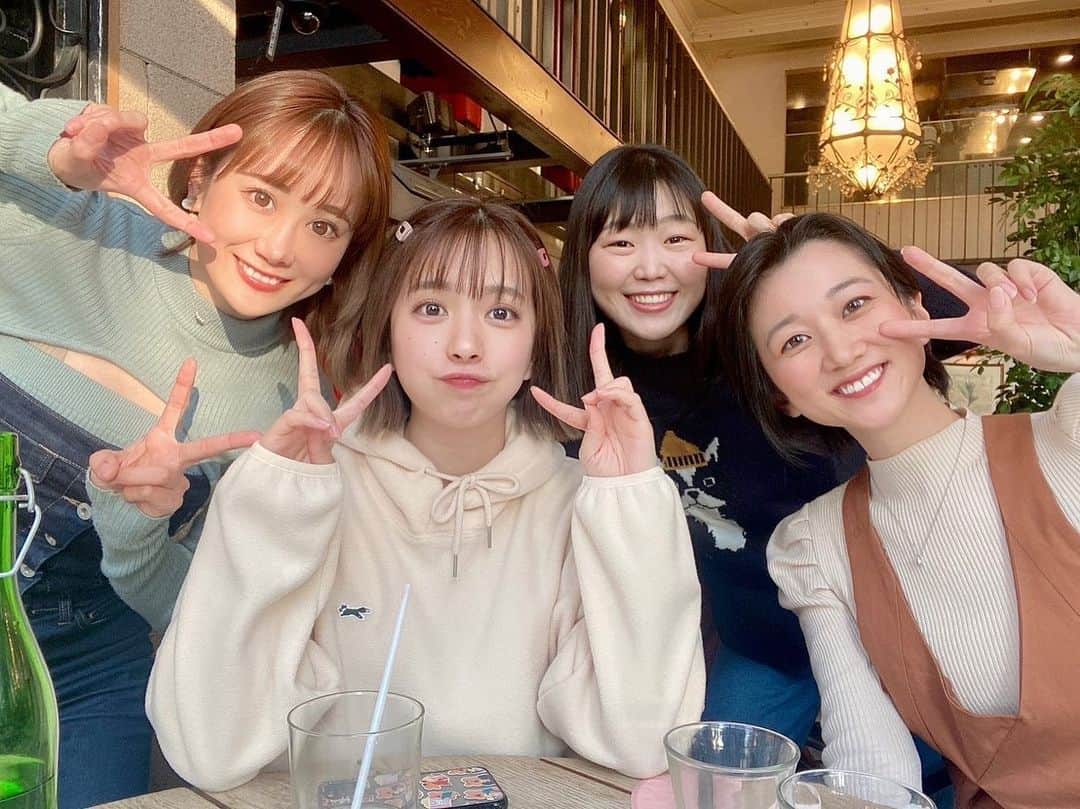 三田寺理紗のインスタグラム：「いっぱい笑ったなぁ😁😁  カンナ、岩ちゃん、ゆい 大好きだぜブラザー😘🫶  #保護にゃんハウス」