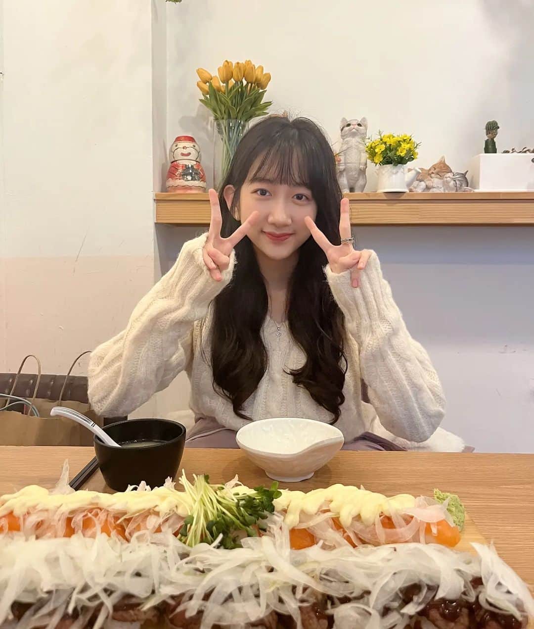 イ・チェミのインスタグラム：「#초밥은사랑입니다 🍣」