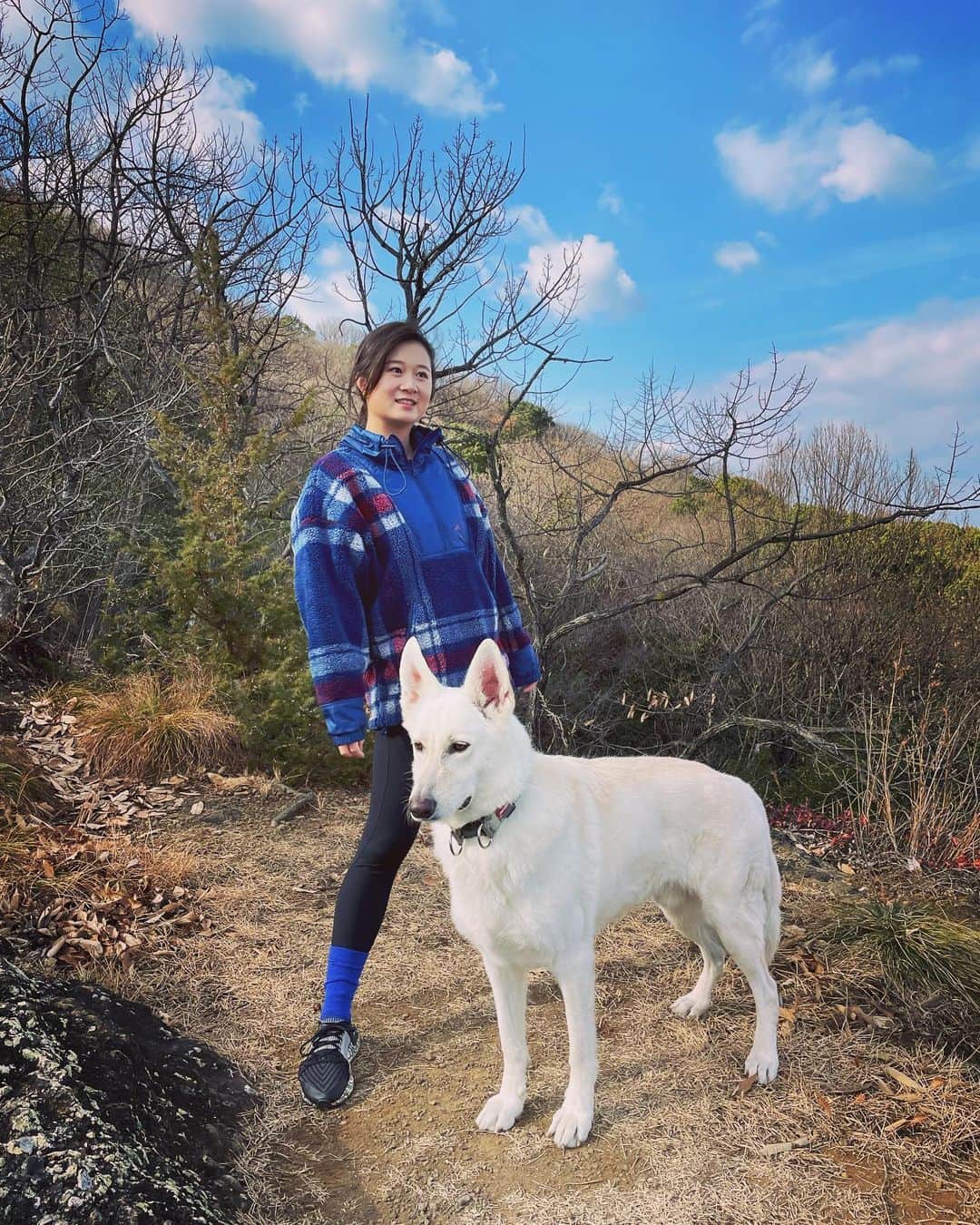 森田遥のインスタグラム：「遅ればせながら🙃🙃🙃 . . 今年も宜しくお願い致します⛩🐇 . . 祝大家春節快乐🐇💫 . . #🌏🫶 #新英ホールディングス  #kose #adidasgolf  #eyevol  #ゼロ」