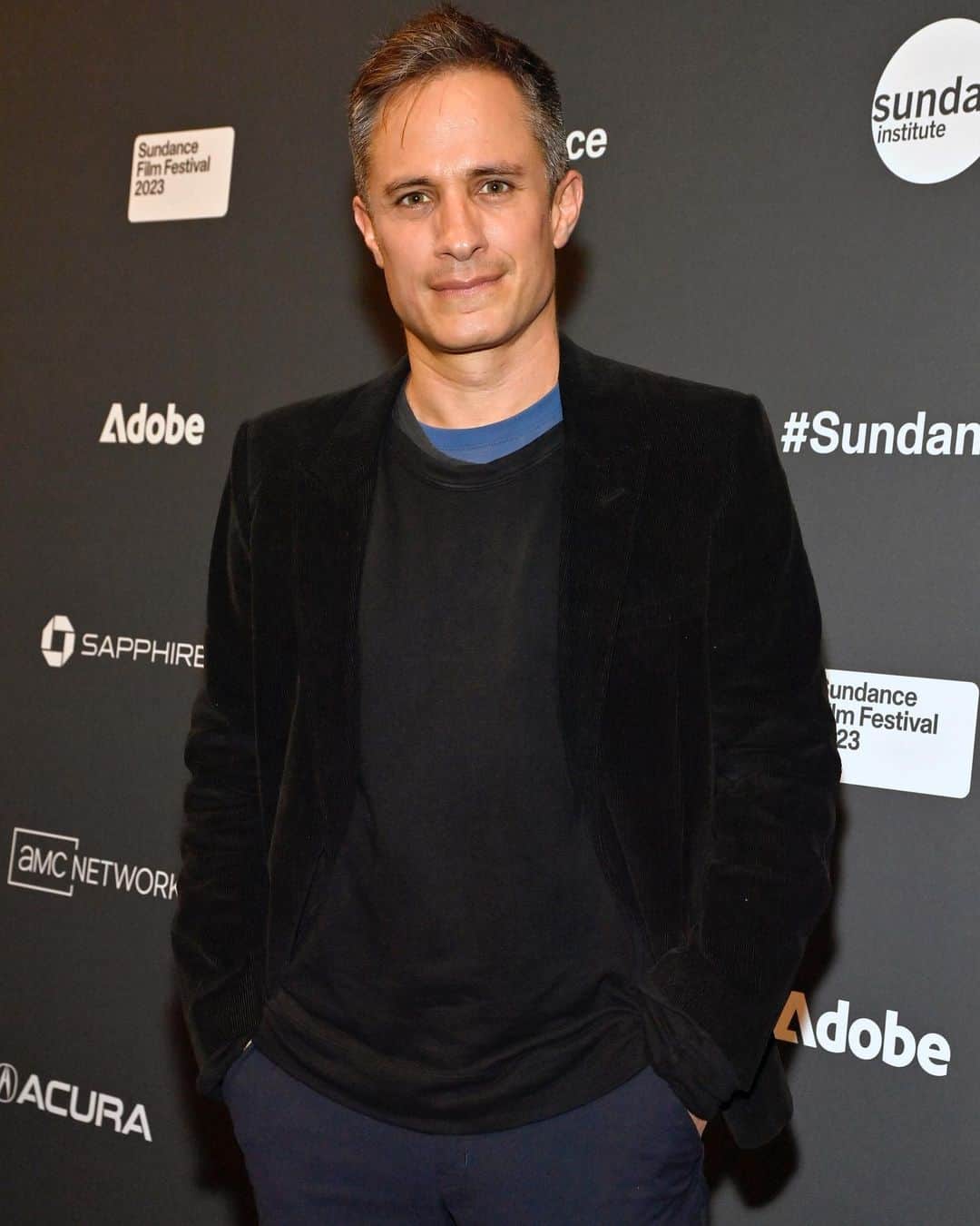 ガエル・ガルシア・ベルナルさんのインスタグラム写真 - (ガエル・ガルシア・ベルナルInstagram)「Last night at the World Premiere of #Cassandro at @SundanceOrg 🎥」1月22日 3時18分 - gaelgarciab