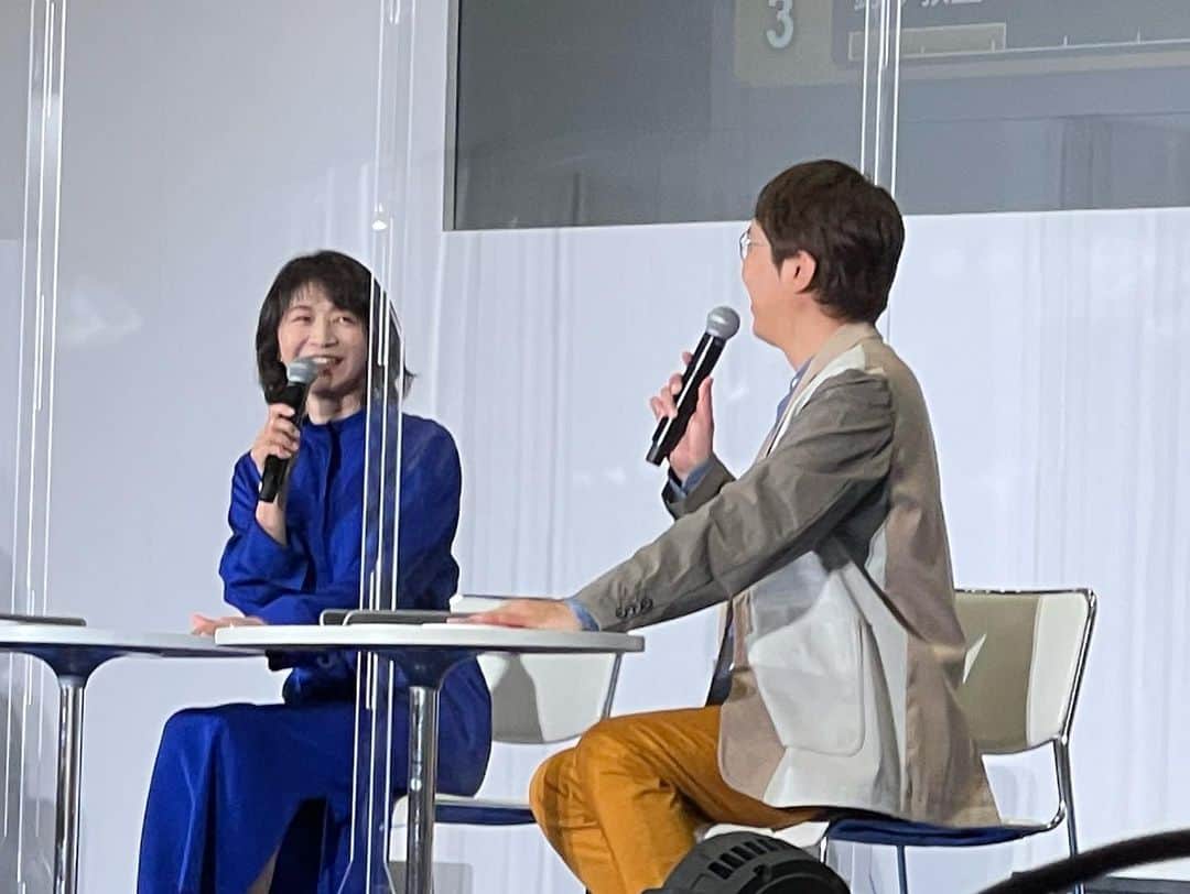 田中美佐子のインスタグラム：「来てくださった方々、本当にありがとうございました。 釣り人万歳のスタッフの方も遊びに来てくれて嬉しかった！ありがとう😭😭 釣りびと万歳ファミリーとしてこれからも頑張ります！ あちこち皆様のところへ行きたいと思います。これからも「釣りびと万歳」よろしくお願いいたします！  #釣りフェスティバル2023 #釣りびと万歳 #金子貴俊 さん#ロウニンアジ#釣ってた #釣り #告知下手」