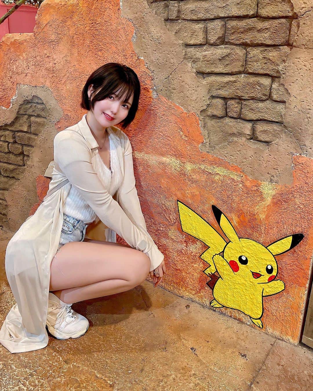 九条ねぎ あぴるのインスタグラム：「There were Pokemon in Okinawa❤️  #okinawa #japan #japantrip #沖縄　#pokemon」