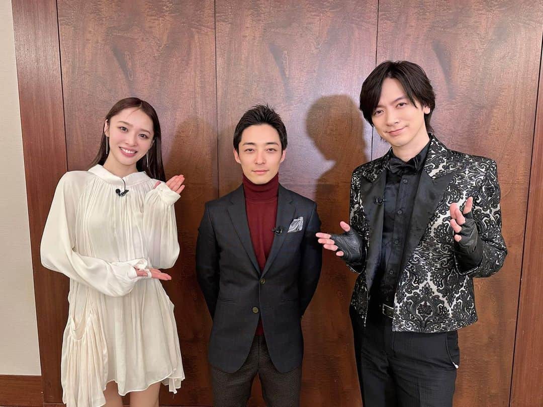 神部美咲のインスタグラム：「今夜の馬好王国は  建国300回記念SP🐴✨✨  番組でもお世話になってる 川田将雅騎手と初対面🙇‍♀️🙇‍♀️  普段レースでは見れない 川田騎手も見れるかも⁉︎😳  ぜひご覧ください🙇‍♀️  川田騎手お忙しいところ ありがとうございました✨✨  #馬好王国 #川田将雅騎手」