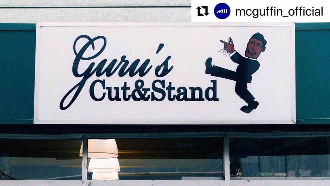 クーピーのインスタグラム：「#Repost @mcguffin_official with @use.repost ・・・ 祐天寺のスケートカルチャーが凝縮された美容室/Guru’s Cut & Stand  @guruscutandstand  スケーターやアーティストに愛されるサロンワークと厳選された雑貨のお店   祐天寺駅から徒歩1分。高架下付近の緑色の外壁と軒先に設置されたアートボックスが目印だ。  オーナーの久保さんが旅行先のニューヨークで目にしたバーバーショップから着想を得たエントランスを入ると、彼の友人が立ち上げた様々なブランドの商品やスケートグッズがずらりと並ぶ。  開放感のある一枚鏡が特徴的なカットスペースは、髪を切ってもらうお客さん同士が情報交換を出来るようにイメージして作られたという。  確かな技術で髪を整えてもらい、さらには雑貨やアパレルも買い求められる。スケーターやアーティストのみならず、地域の人々にも愛される美容室だ。  McGuffinのYouTube“【祐天寺のスケートカルチャーが凝縮された美容室/Guru’s Cut & Stand 】スケーターやアーティストに愛されるサロンワークと厳選された雑貨のお店 GOOD SHOP&HOMIES ”をチェック！  #guruscutandstand #guruscutstyle #hairsalon #haircut #skateboard #tokyo #祐天寺 #美容室 #ヘアサロン #スケート #ショップツアー #お店紹介 #goodshop  https://youtu.be/OVhS6cXHkXc」