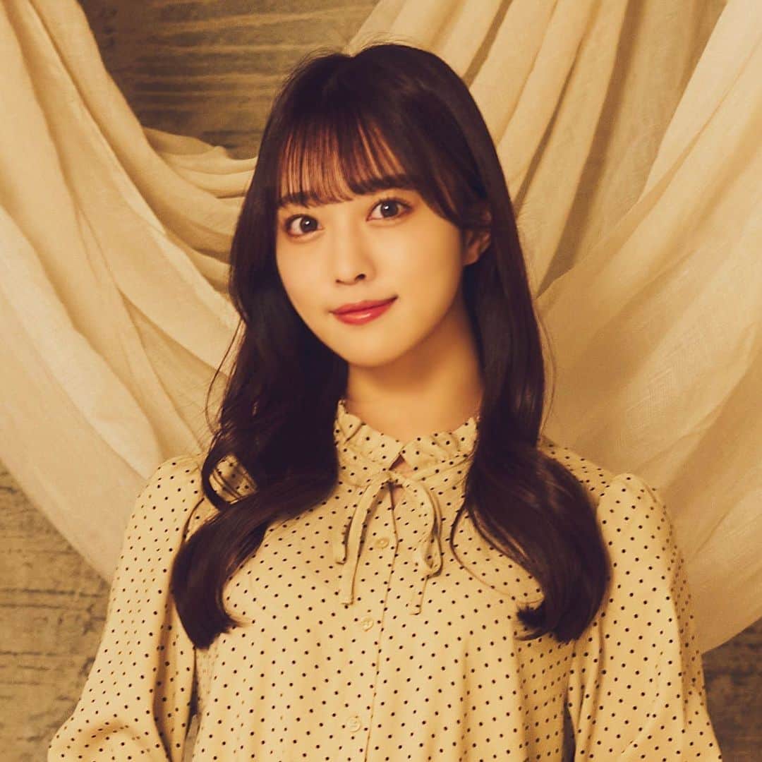 川畑綾理のインスタグラム：「.  2023年3月15日にアイドルとして、 デビューさせて頂くことになりました。  ルージュブックの川畑綾理です！  沢山の応援、本当にありがとうございました！これからは、アイドルとしてもっともっと夢を叶えられるように全力を尽くします！これからよろしくお願いします🫶🏻  #ルージュブック #超拡散希望  #アイドル」
