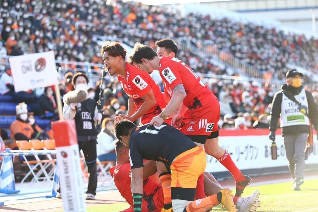 山中亮平さんのインスタグラム写真 - (山中亮平Instagram)「. . 正直この試合でおもうことはあるけど何を言っても結果は変わらないし次に向けて切り替えてやるしかない。 応援ありがとうございました。  #kobelcokobesteelers」1月22日 21時11分 - yamanaka10