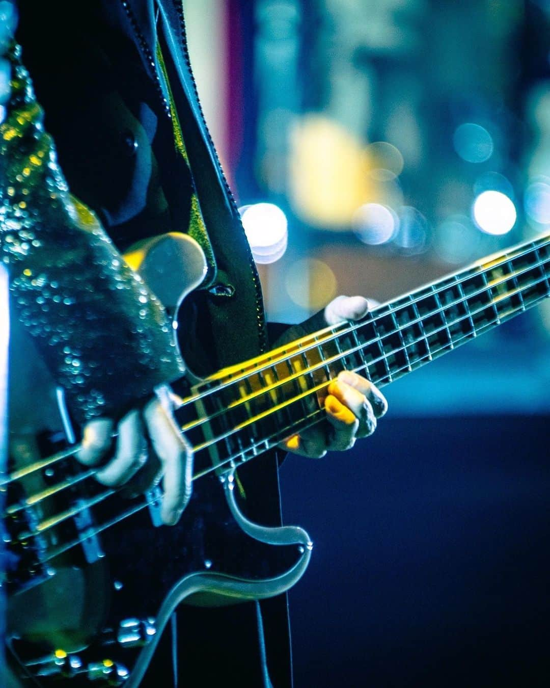 明希 さんのインスタグラム写真 - (明希 Instagram)「ID-S限定 SID LIVE 2023 ～Re:Dreamer～ 2days  THANK YOU🤟🤟🤟  📸 @luckyhappyshun   #sid20th #明希 #AKi #bass #dearids」1月22日 21時20分 - sid.aki