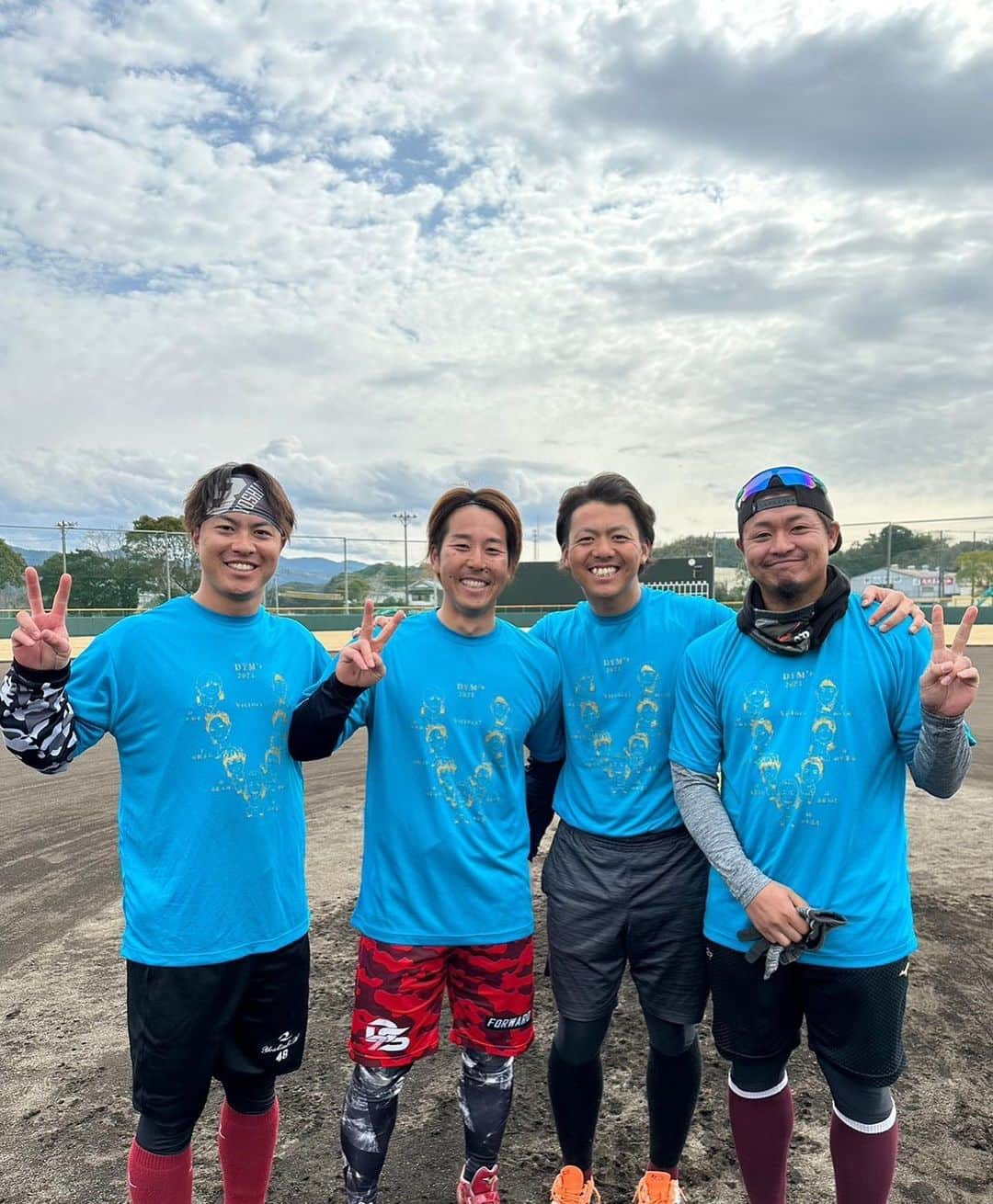 鈴木大地さんのインスタグラム写真 - (鈴木大地Instagram)「宿毛自主トレ終わりました！ サポートしてくれた皆様、練習を見に来てくれたファンの皆様ありがとうございました！」1月22日 21時20分 - 0818.daichi.e7