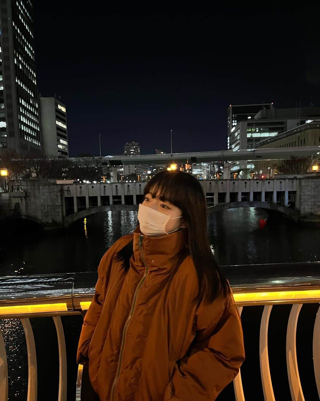 池未来実さんのインスタグラム写真 - (池未来実Instagram)「景色綺麗だったけど写真ではあまりわからないね〜、、😿💦  #05 #ootd #アウター #夜景撮影 #sjk」1月22日 21時51分 - iam_kurumi714