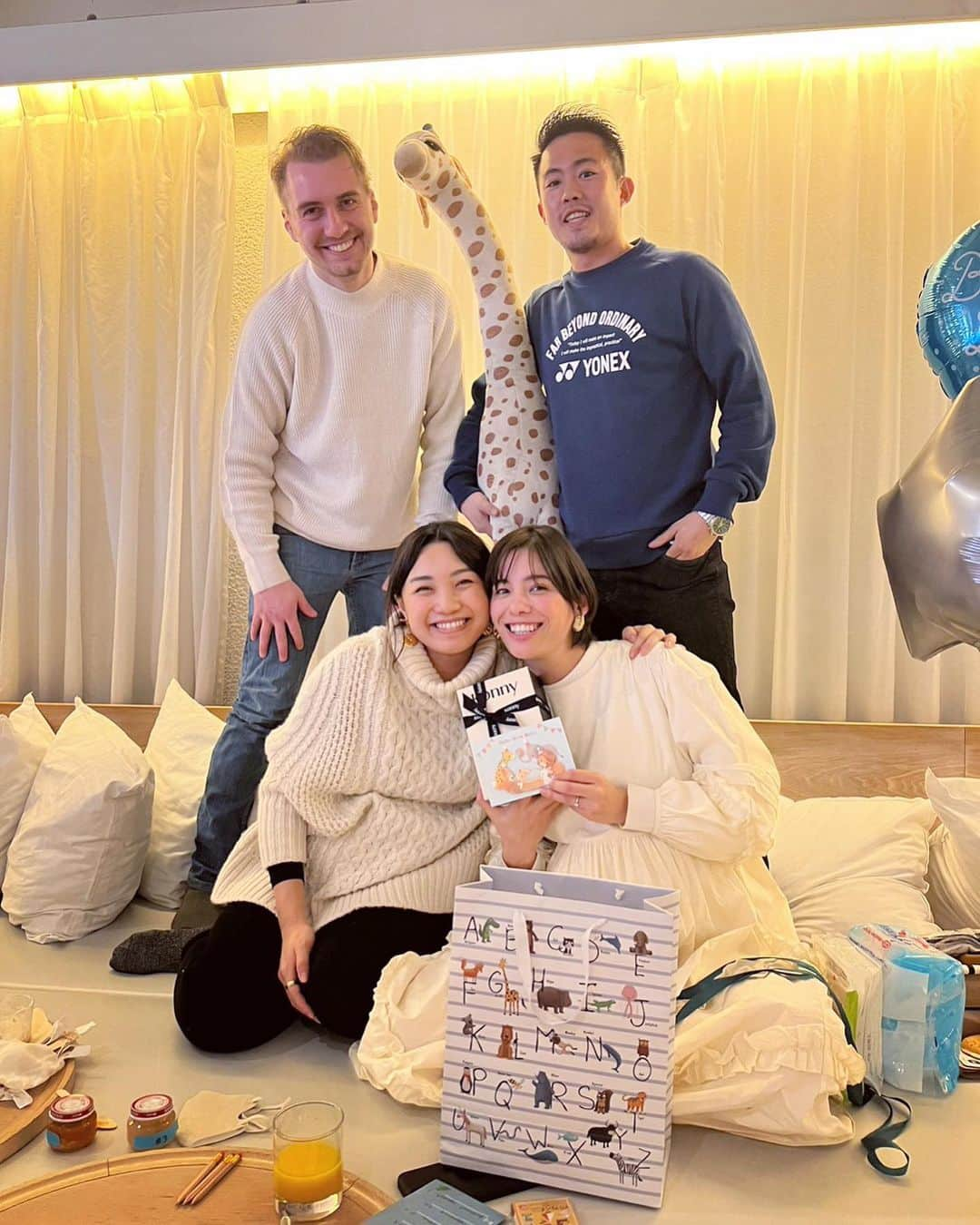 サンドバーグ直美さんのインスタグラム写真 - (サンドバーグ直美Instagram)「Big thank you to Eri for organizing and everyone who came to baby shower yesterday🥹💙💙💙 One month until we meet baby baby❣️👼  #ゼクシィbaby #ベビーシャワー #babyshower #blessed🙌」1月22日 13時15分 - naomisundberg