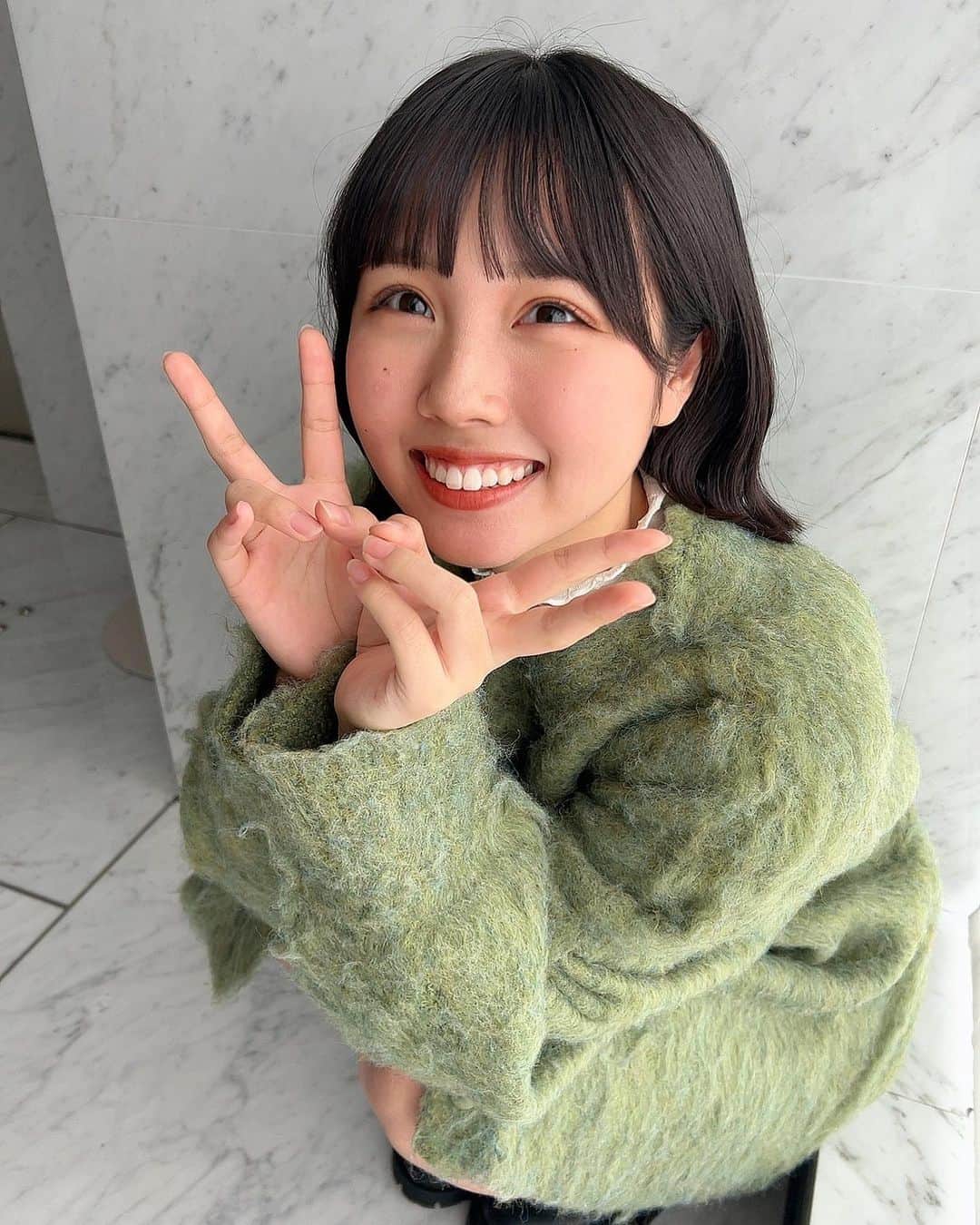 古舘葵さんのインスタグラム写真 - (古舘葵Instagram)「✿ . . . . . 🥦🥦🥦   #NGT48 #idol #ボブ #knit  #ootd」1月22日 19時51分 - aochan0810_ngt48