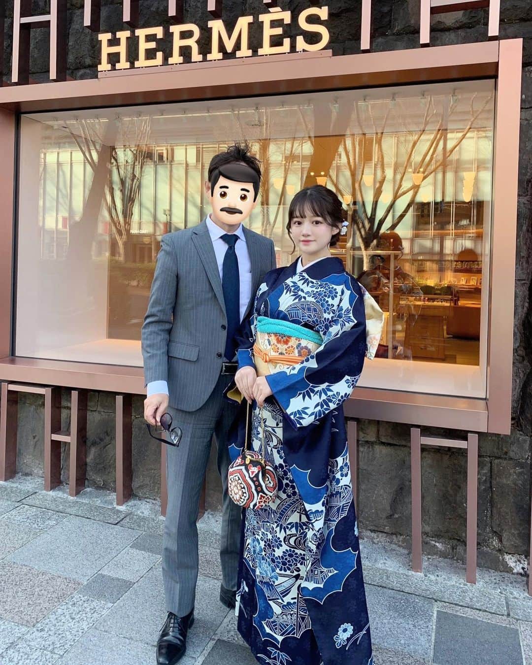りんぴぴさんのインスタグラム写真 - (りんぴぴInstagram)「❤︎ 成人式🎌  お父さん、お母さんここまで大切に育ててくれて ありがとう🫶🏻 素敵な大人になります…！！！  .  振袖は @kimono__kind さんにお願いしました🤍 成人式の１ヶ月前に成人式行くって決めてめちゃめちゃ 急だったのにもかかわらず本当にありがとうございました🙇🏻‍♀️✨」1月22日 20時19分 - rinka_sys