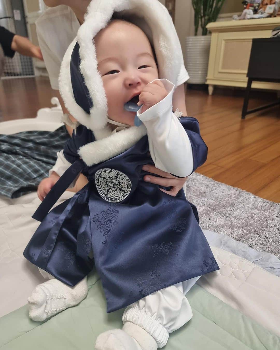 ヨンジュン のインスタグラム：「#230122」