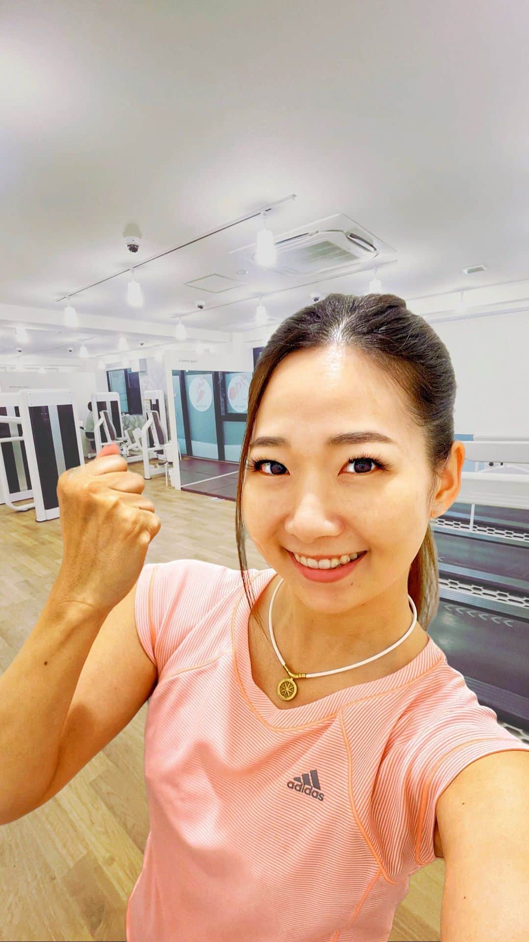 のインスタグラム：「私が実際に利用してみて、ちょこザップがおすすめだと思う人をまとめてみました💡  １つでも当てはまったらふつうのジムよりちょこザップが合ってるかもしれません🤸‍♀️❣️  因みに私は全部当てはまります🙊❣️  ______________________  紹介コード「4WJDOD3U」を入れて契約すると月会費から最大1,000円が割引きになります🐥♡  PR @chocozap_official  #chocozap #ちょこざっぷ #ちょこザップ #gym #ジム #トレーニング #training #セルフエステ #セルフ脱毛 #トレーニング女子 #二子玉川 #二子玉 #二子玉川駅」