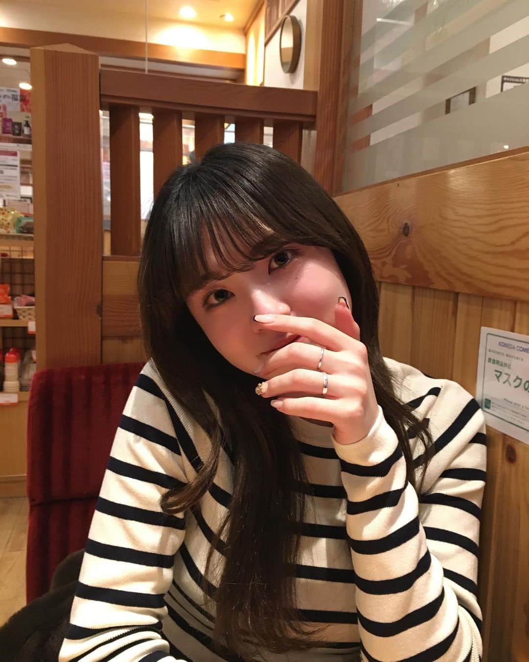 和田優香のインスタグラム：「잘 자요~  #얼스타그램 #셀스타그램 #옷스타얼스타그램그램 #오오티디」