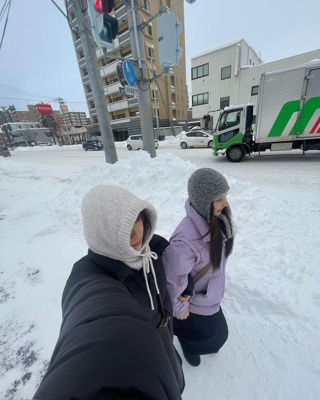 小笠原星さんのインスタグラム写真 - (小笠原星Instagram)「北海道trip☃️❄️🗾 面白い写真多すぎて何載せるか迷う〜 ぜんぶ面白いからちゃんと見てね🫶 好奇心旺盛な私の良さがちょこちょこ出てますので笑」1月22日 23時12分 - akarinbaby