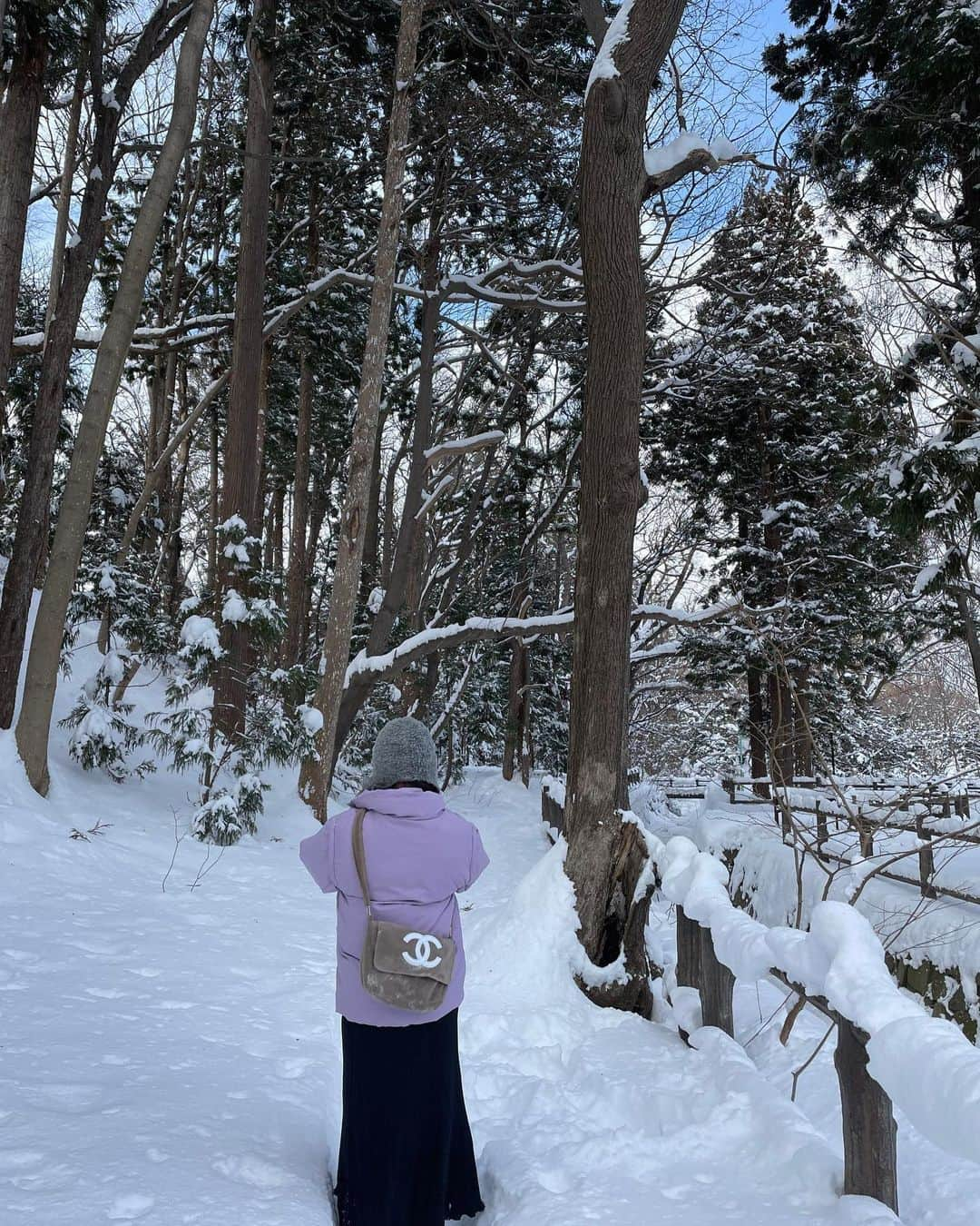 小笠原星さんのインスタグラム写真 - (小笠原星Instagram)「北海道trip☃️❄️🗾 面白い写真多すぎて何載せるか迷う〜 ぜんぶ面白いからちゃんと見てね🫶 好奇心旺盛な私の良さがちょこちょこ出てますので笑」1月22日 23時12分 - akarinbaby