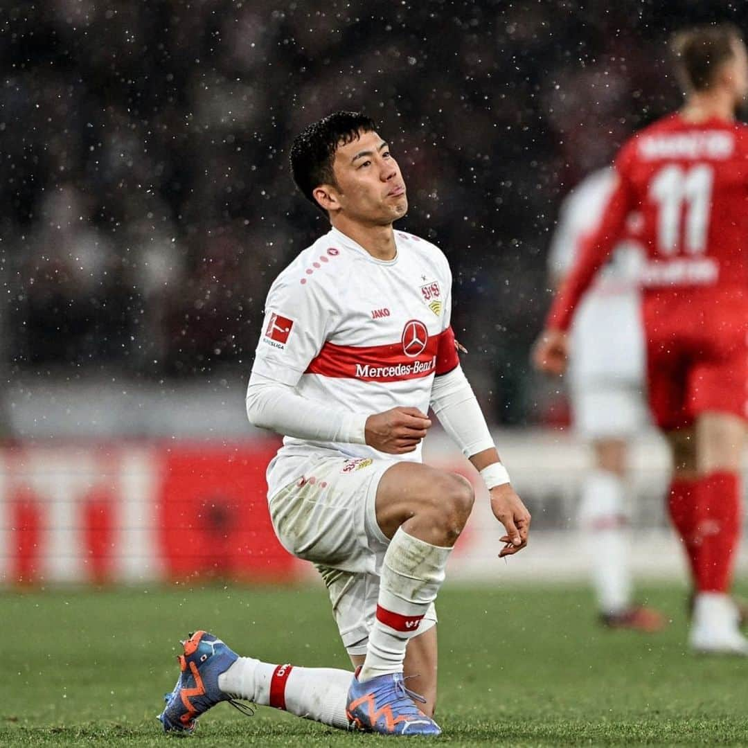 遠藤航さんのインスタグラム写真 - (遠藤航Instagram)「.. .We are back @bundesliga ‼️ . #vfb #stuttgart #bundesliga #germany  #mercedesbenzarena #🇩🇪 #🇯🇵 . #シュツットガルト #ブンデスリーガ  #遠藤航 #wataruendo」1月22日 23時17分 - endowataru