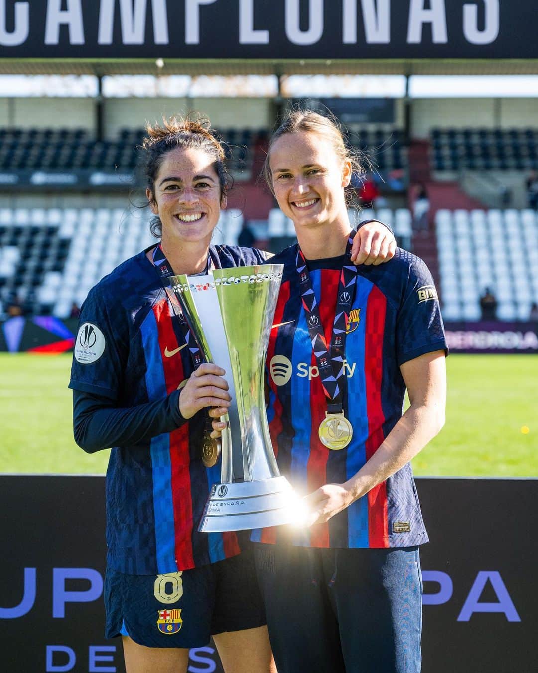Caroline Graham Hansenのインスタグラム：「First of the season. Hopefully many more to come. And next one with the ability to be on the filed with this fantastic team! Vamos! #soyculé」