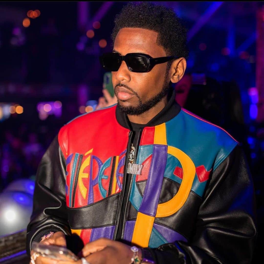 のインスタグラム：「@myfabolouslife Performing MLK weekend in relaunched “Martin” Pelle Pelle」