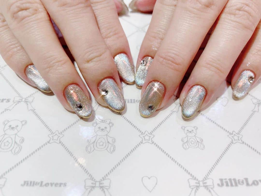 mamijinguのインスタグラム：「💎  #jillandlovers #nail #nailart #paragel #gelneil#gel #ネイル #ネイルアート #スカルプ」