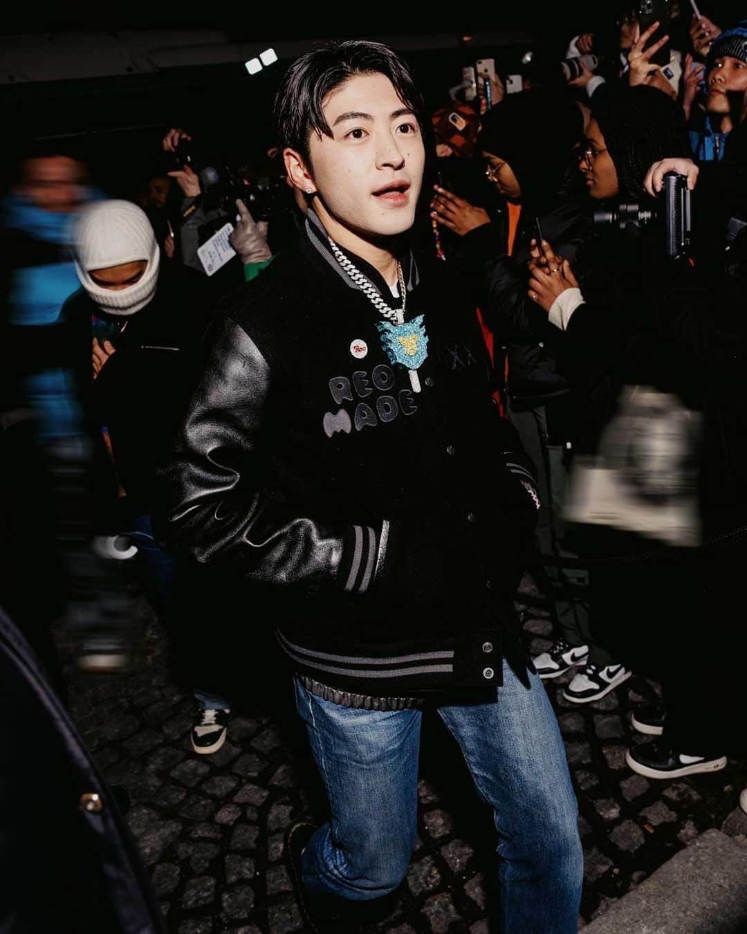 佐野玲於のインスタグラム：「🇫🇷🌺🎉  @kenzo @nigo」