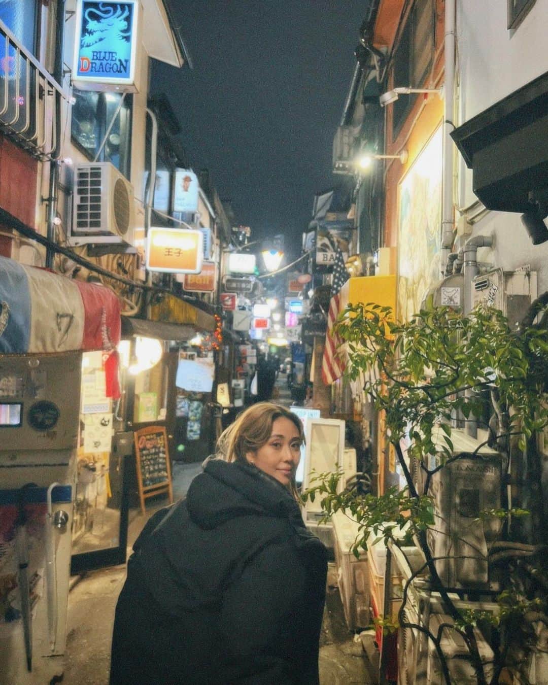 出浦寛子（HIROKO）さんのインスタグラム写真 - (出浦寛子（HIROKO）Instagram)「🥇🥇🥇 ⁡ お腹いっぱいの日💓 ⁡ #新大久保#新宿#ゴールデン街」1月23日 17時13分 - detsuko