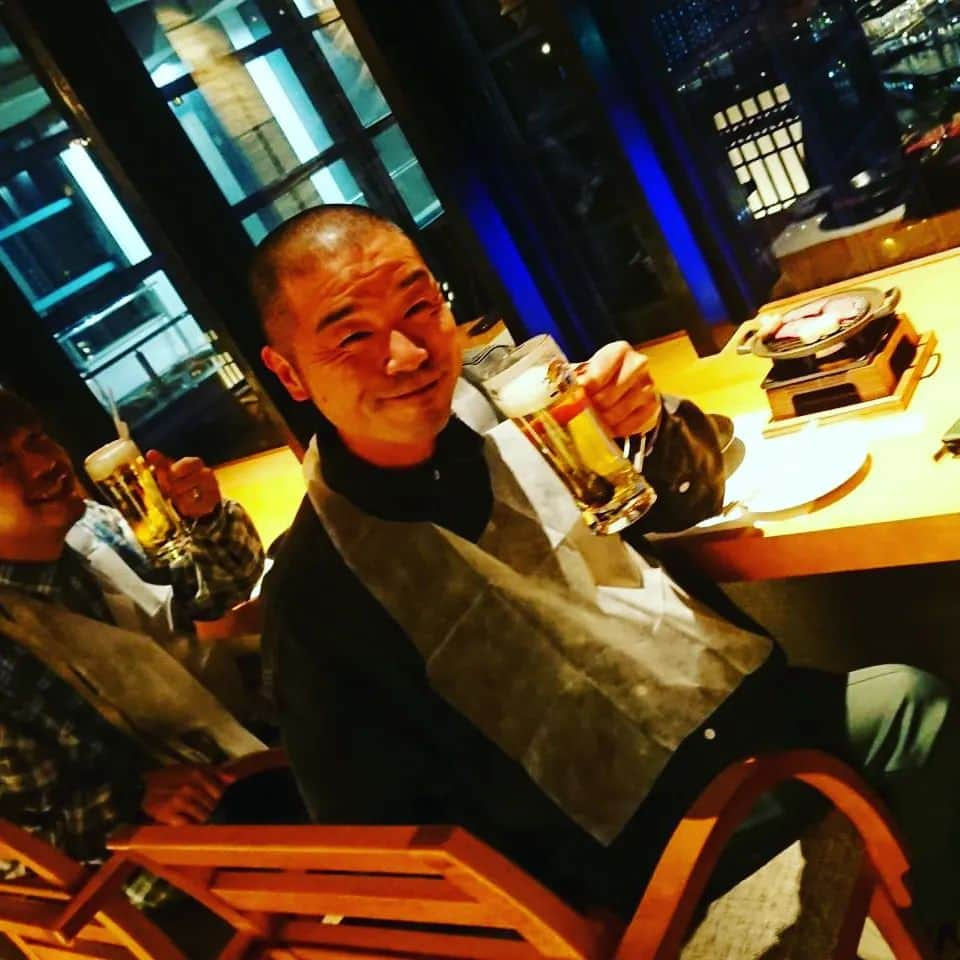 山名文和さんのインスタグラム写真 - (山名文和Instagram)「和食六甲さんで、ディナー食べてきましたー！ ド級の美味しさ！ ビールに合う合う！！ 料理長おまかせコースをたべました。 ボリュームえぐい！ そして、４８００円！ 絶景！！ コスパえぐい！ いっちょあがり！ いや、まじで、完璧やで、これ！！！  #PR #よしアド #キリン一番搾り #ハーバーランド #和食六甲 #神戸 #夜景」1月23日 18時35分 - fumikazu_yamana